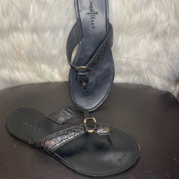 Cole Haan black thong leather sandals Flip Flops Woman’s Size 7.5B - Picture 4 of 10